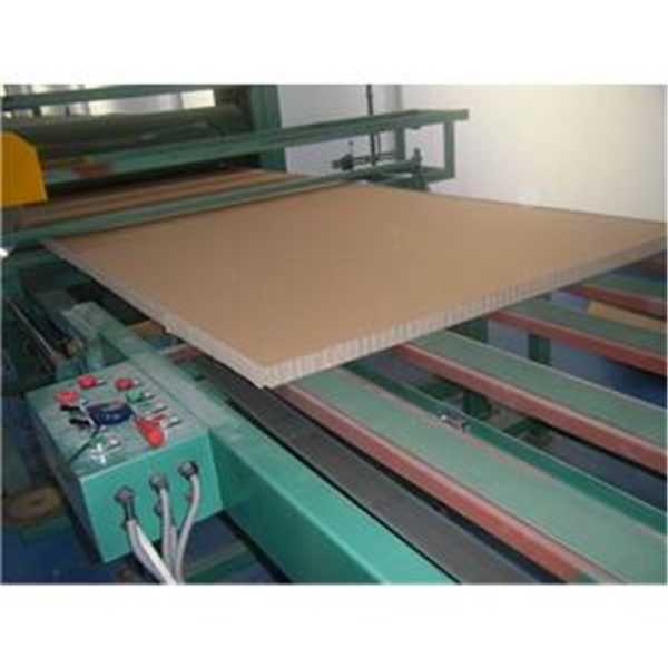 蜂窩紙板生產線